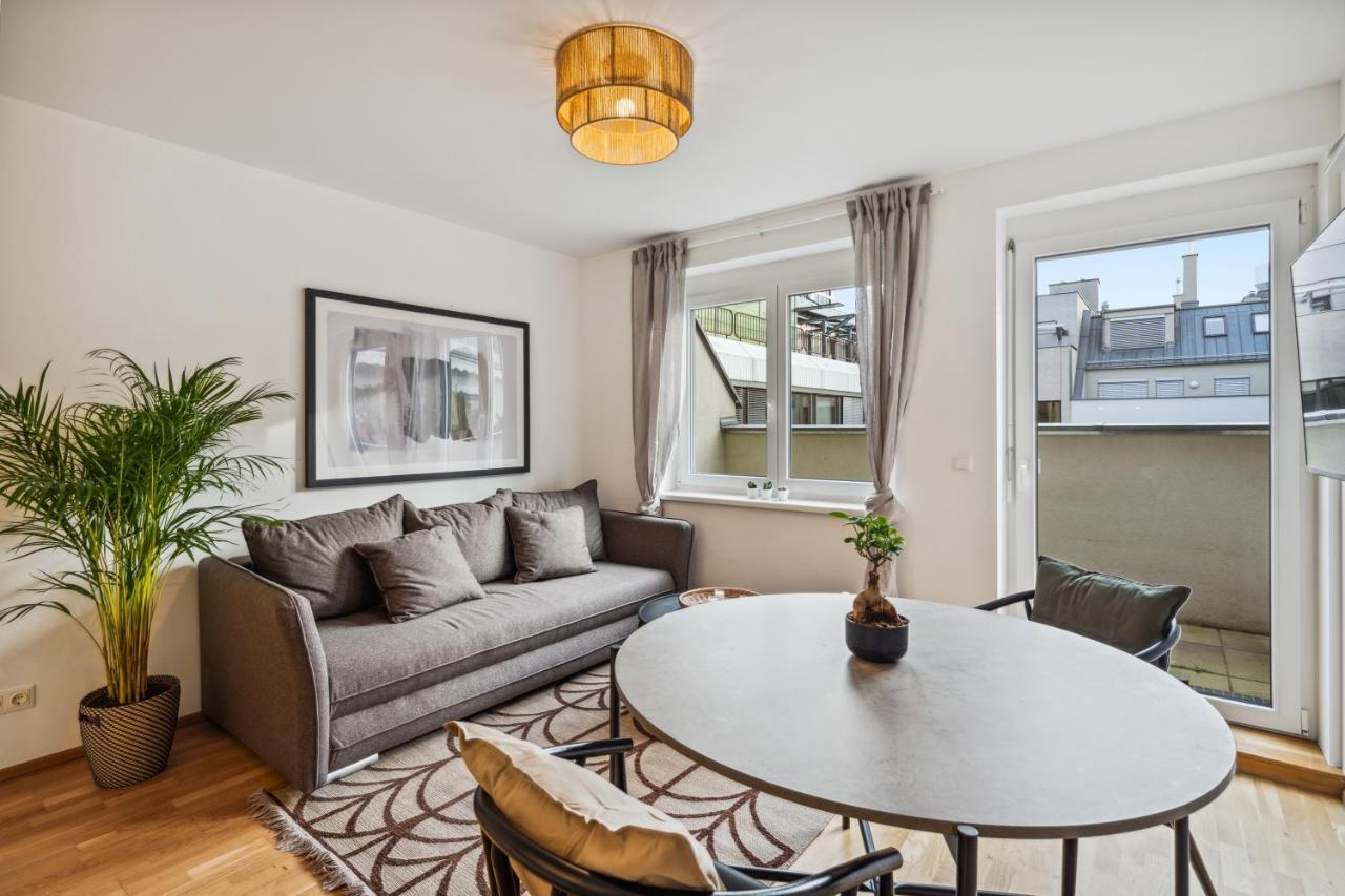 Design Apartments In Favoriten Відень Екстер'єр фото
