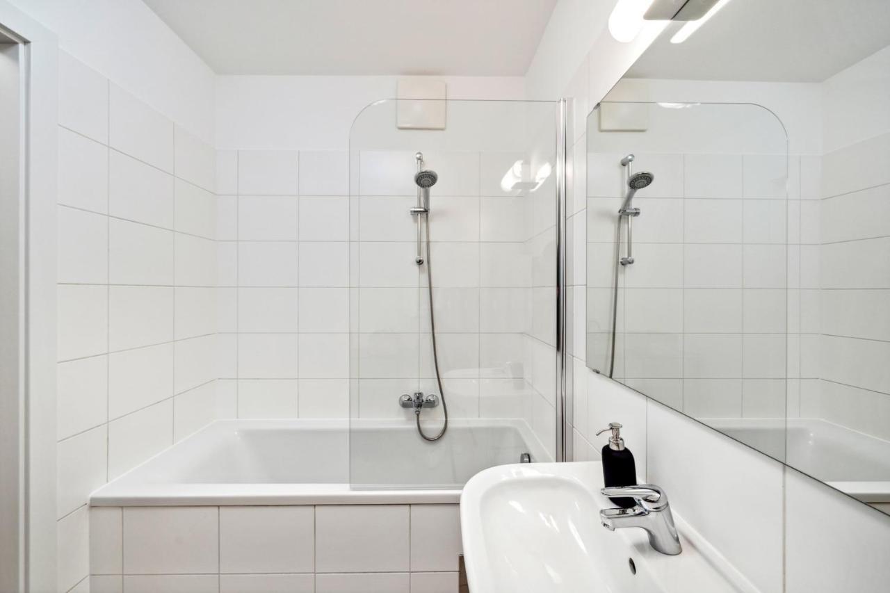 Design Apartments In Favoriten Відень Екстер'єр фото