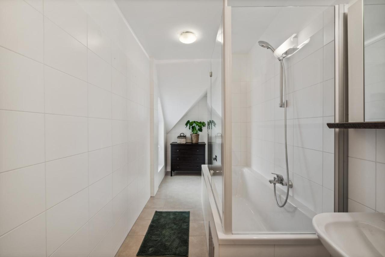 Design Apartments In Favoriten Відень Екстер'єр фото