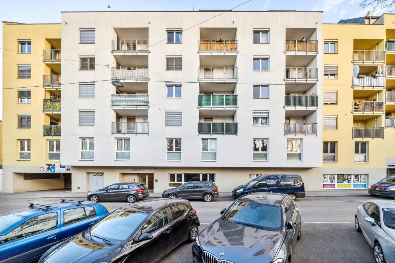 Design Apartments In Favoriten Відень Екстер'єр фото